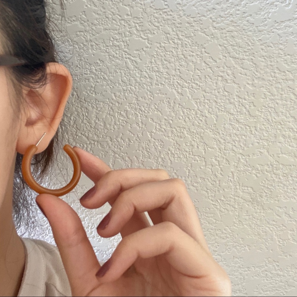 ❤️‍🔥𝕤𝕒𝕝𝕖❤️‍🔥🦋 hoop earrings - Picture 6 of 10